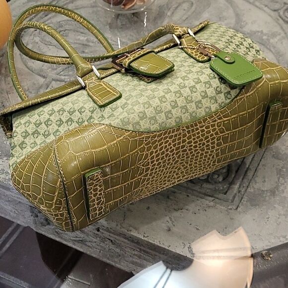 LIZ CLAIBORNE NEW PURSE - Picture 3 of 7